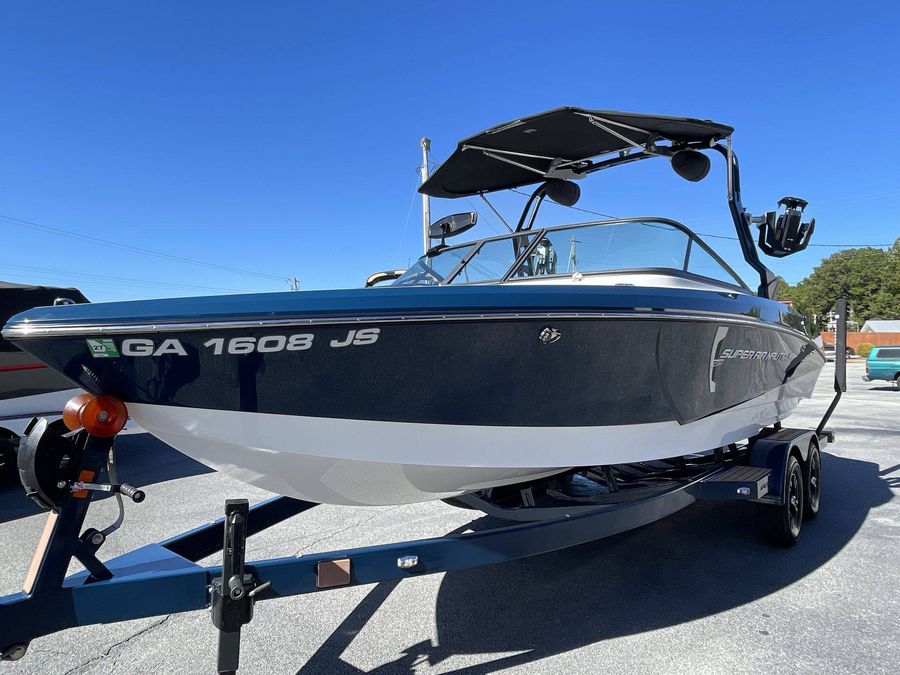 2021 Nautique Super Air Nautique 230, photo 21 of 30