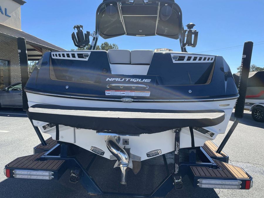 2021 Nautique Super Air Nautique 230, photo 11 of 30