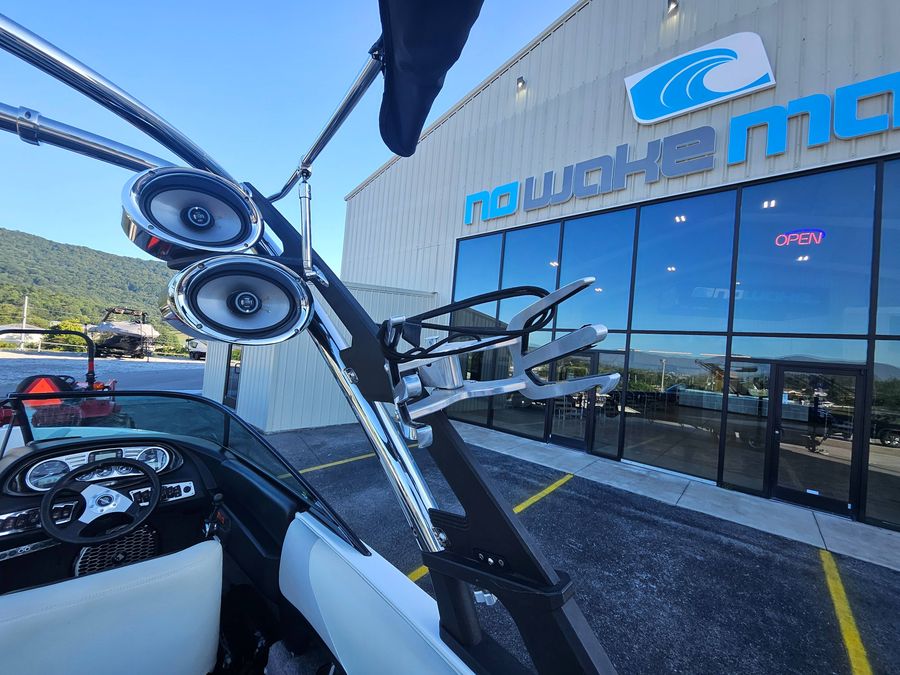 2010 Malibu V-Ride, photo 14 of 23