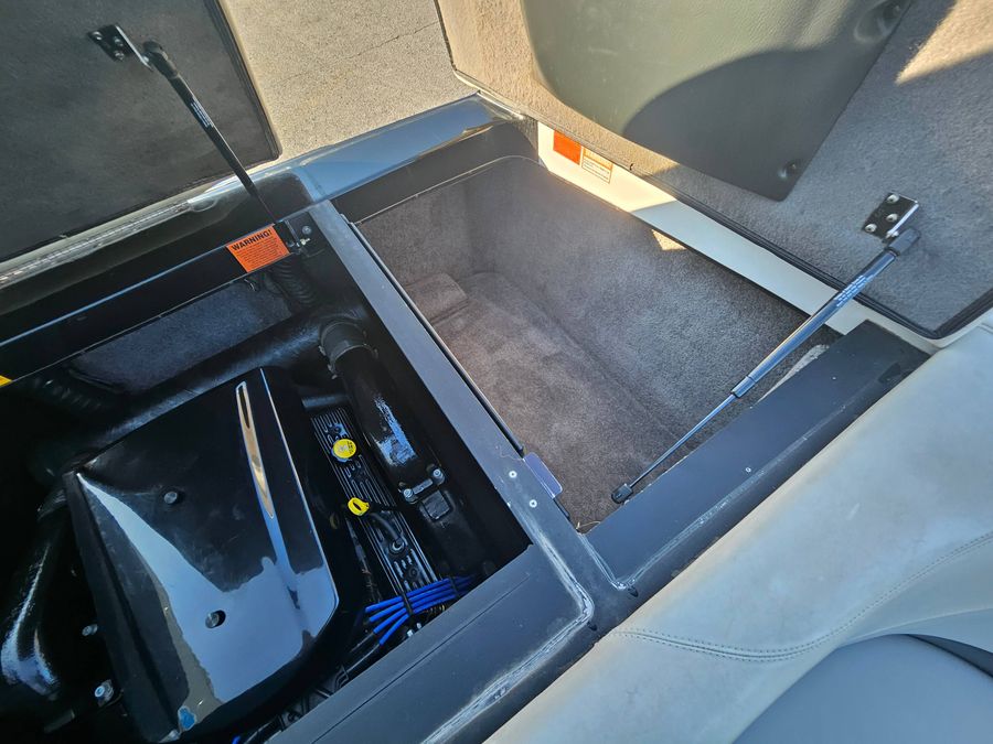 2010 Malibu V-Ride, photo 19 of 23