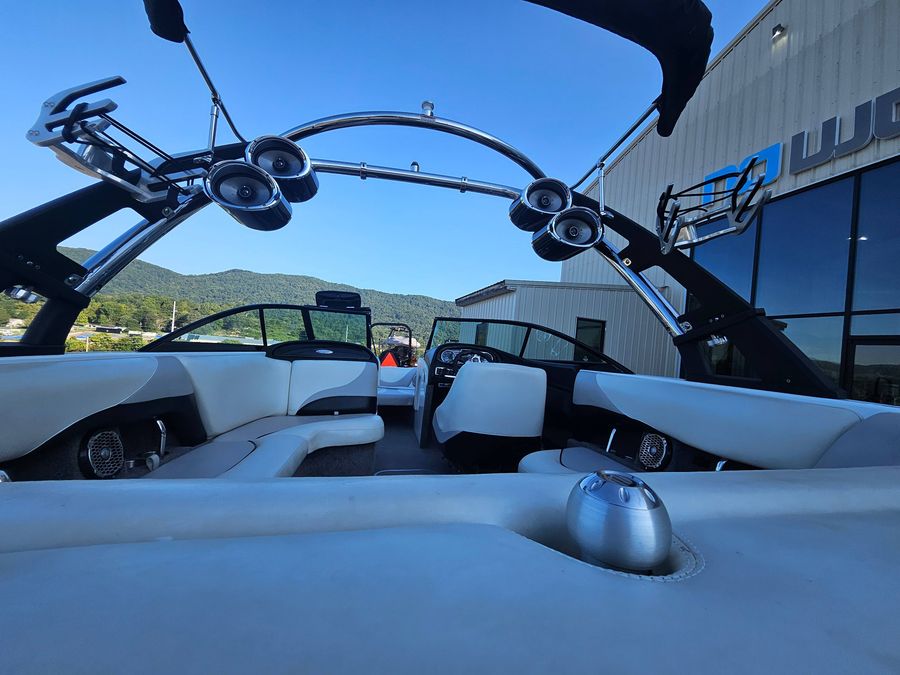 2010 Malibu V-Ride, photo 20 of 23