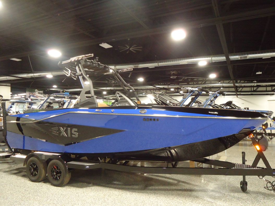 2026 Axis Wake Research T235