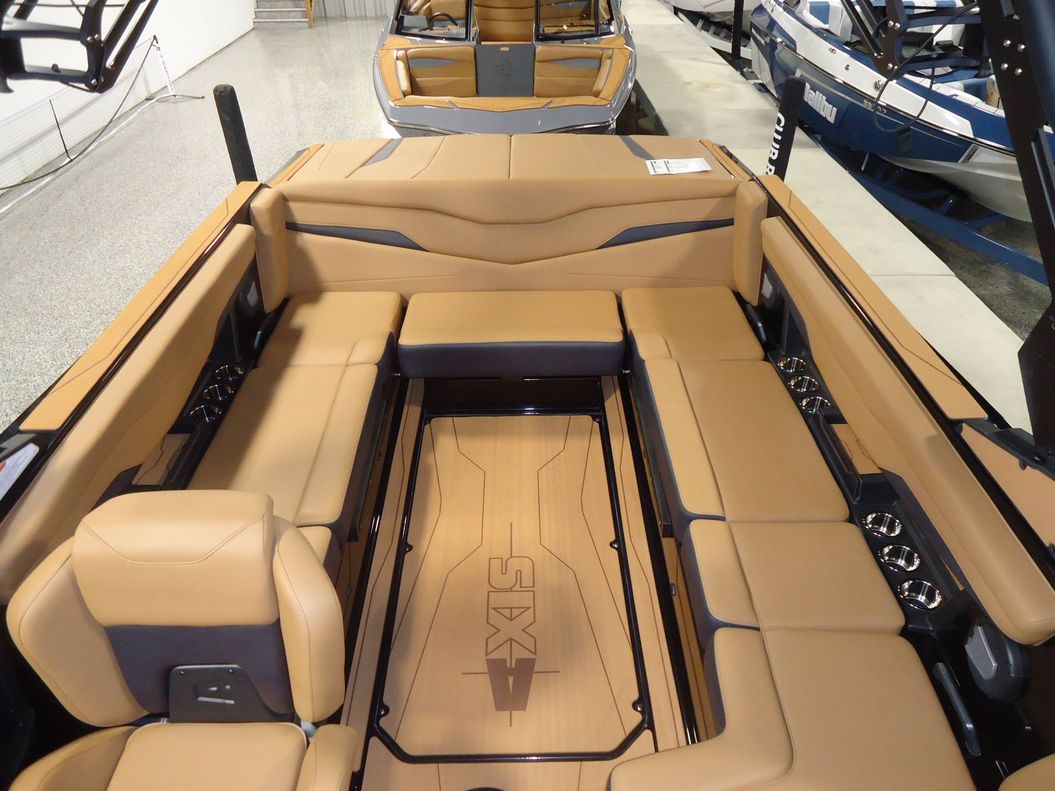 2026 Axis Wake Research T235