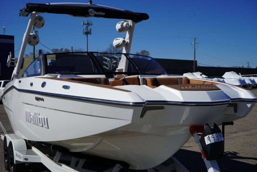 2026 Malibu Boats 22 MXZ