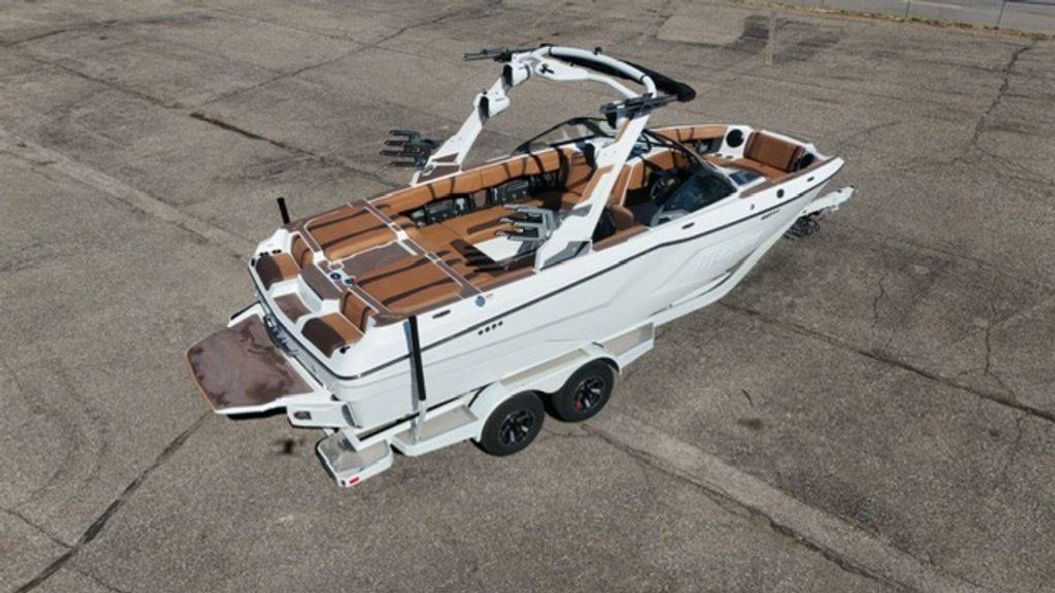 2026 Malibu Boats 22 MXZ