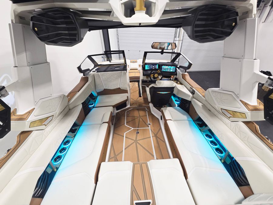 2026 Nautique P23, photo 11 of 16