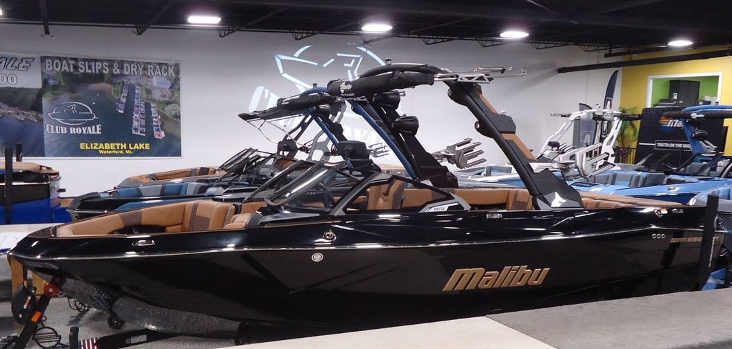 2026 Malibu Boats 23 LSV