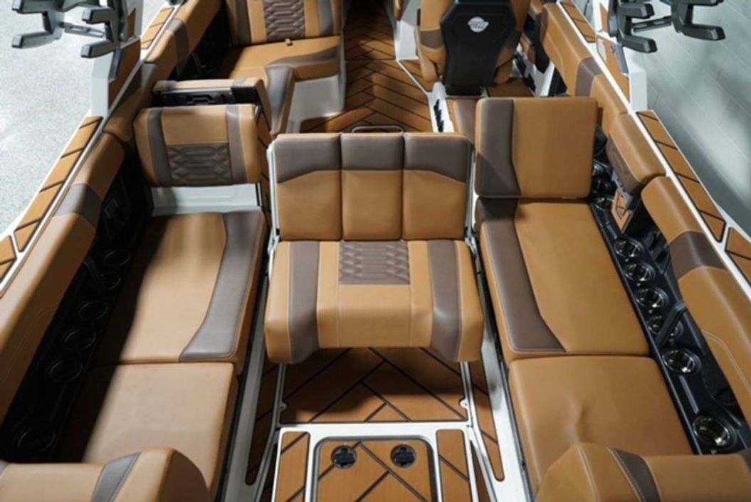 2026 Malibu Boats 26 LSV