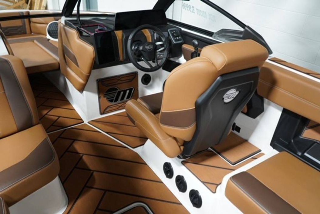 2026 Malibu Boats 26 LSV