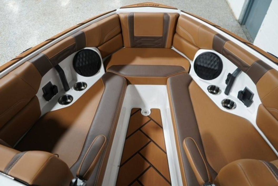 2026 Malibu Boats 26 LSV