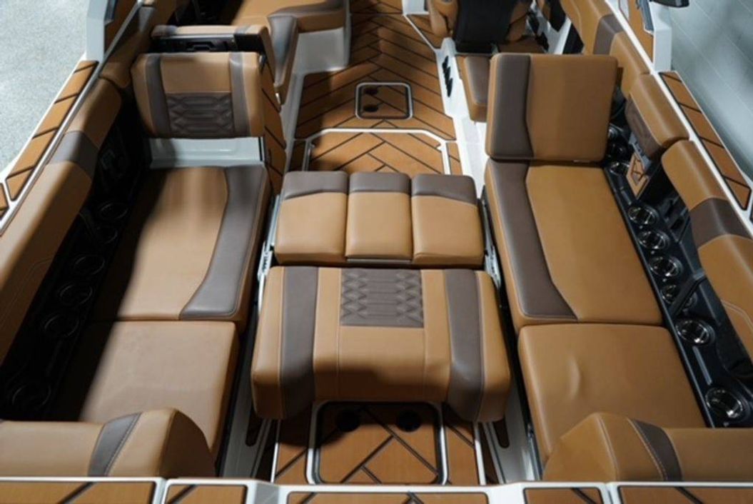 2026 Malibu Boats 26 LSV