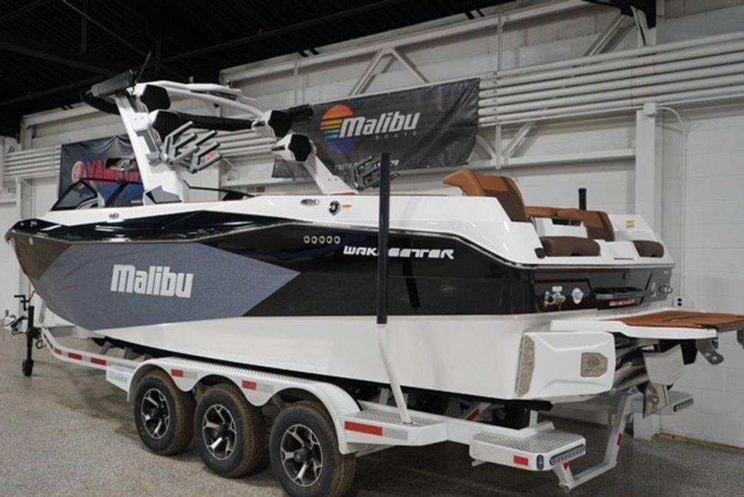 2026 Malibu Boats 26 LSV