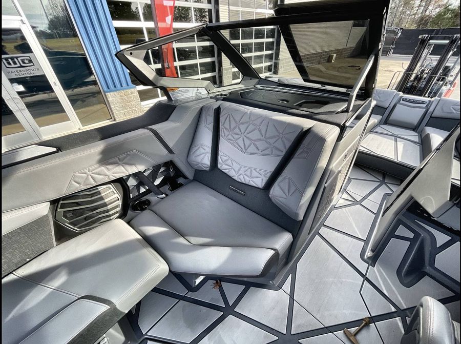 2025 Nautique G25 Paragon, photo 13 of 27