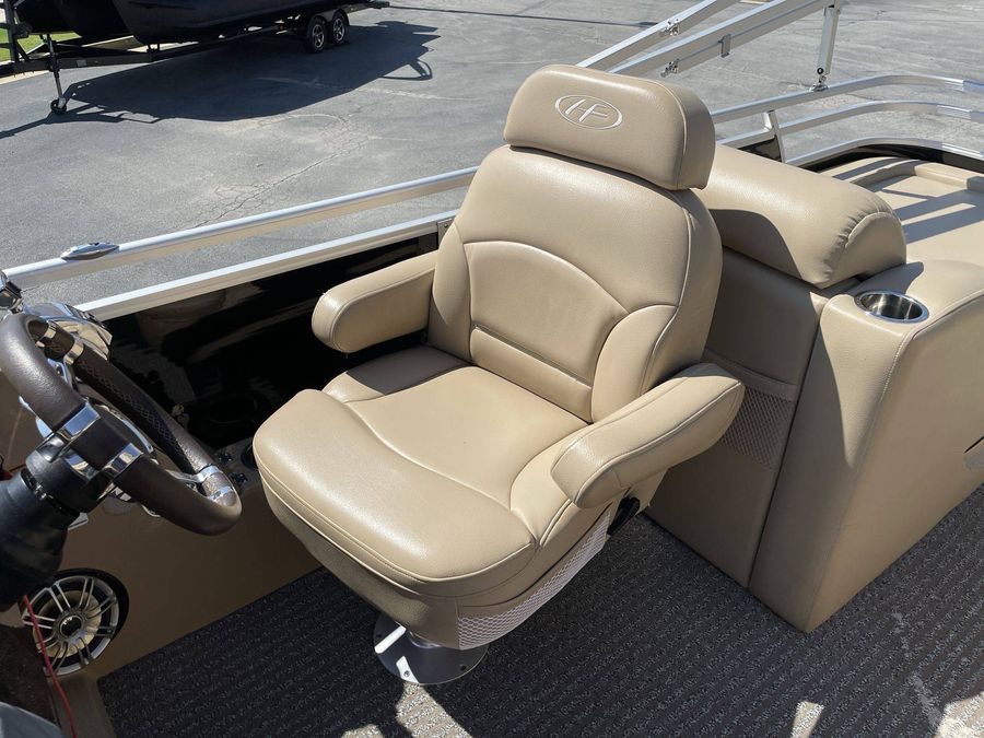 2014 Harris 220 SOLSTICE, photo 16 of 30