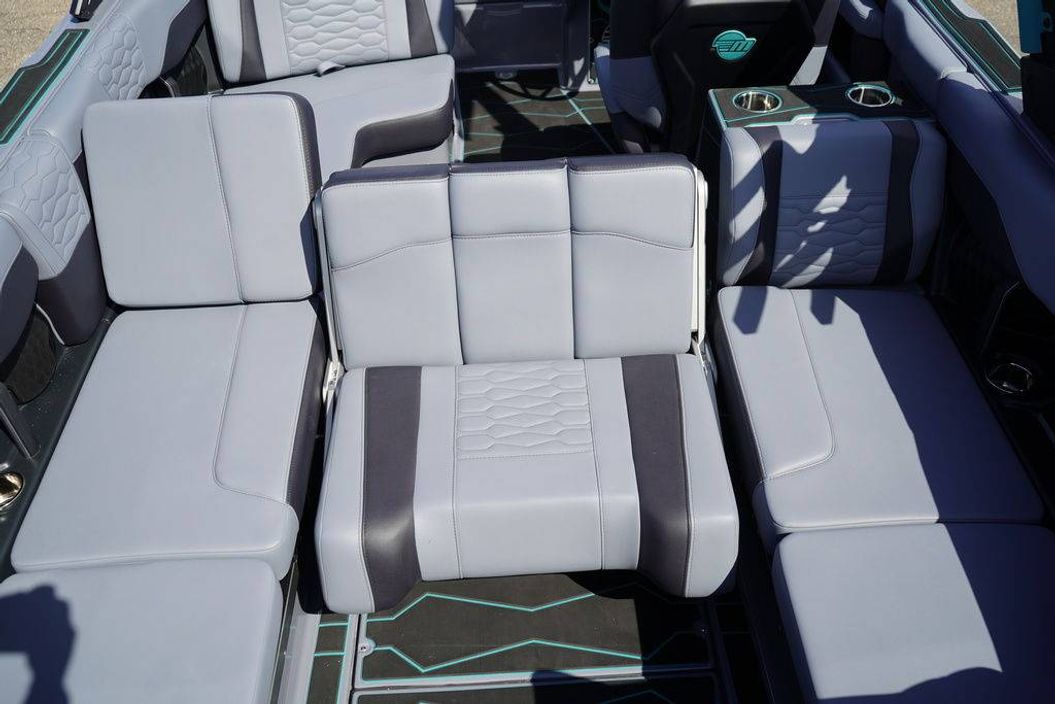 2025 Malibu Boats 24 MXZ