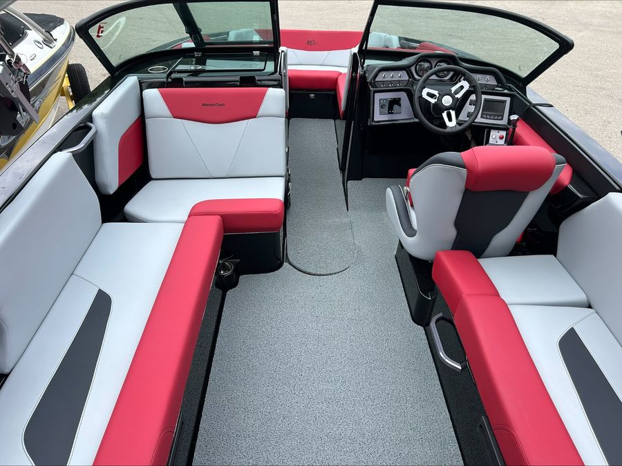 2022 MasterCraft NXT22, photo 3 of 10