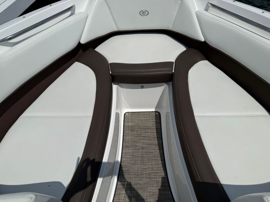 2024 Cobalt 220S, photo 17 of 20