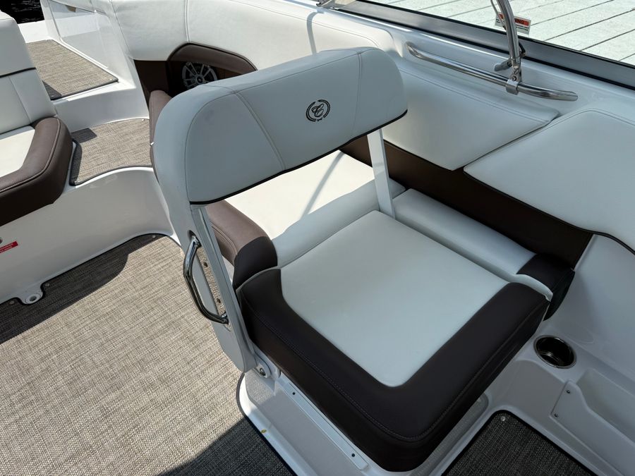 2024 Cobalt 220S, photo 11 of 20