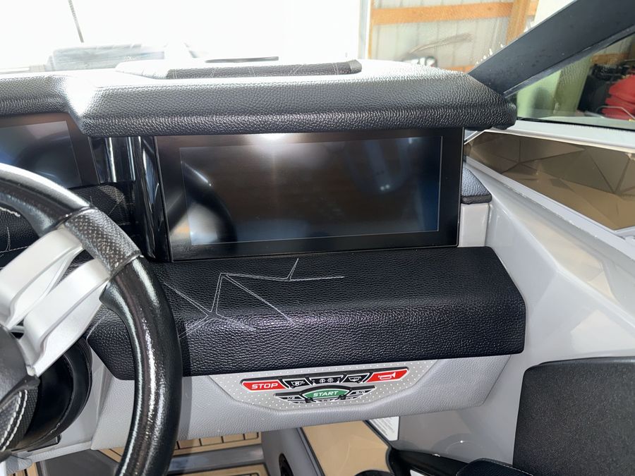 2021 Nautique Paragon G25, photo 14 of 25