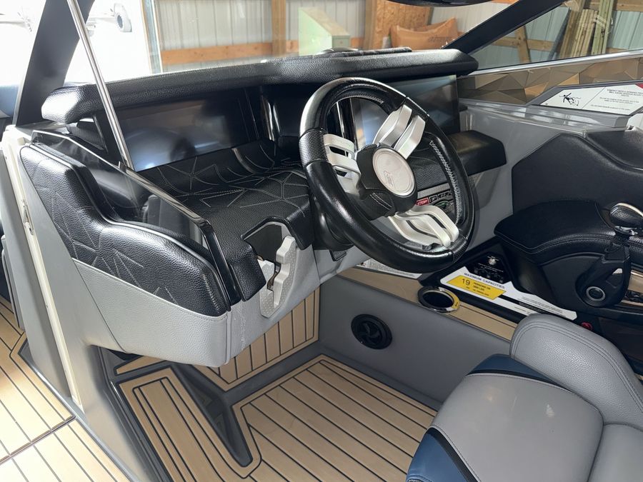 2021 Nautique Paragon G25, photo 13 of 25