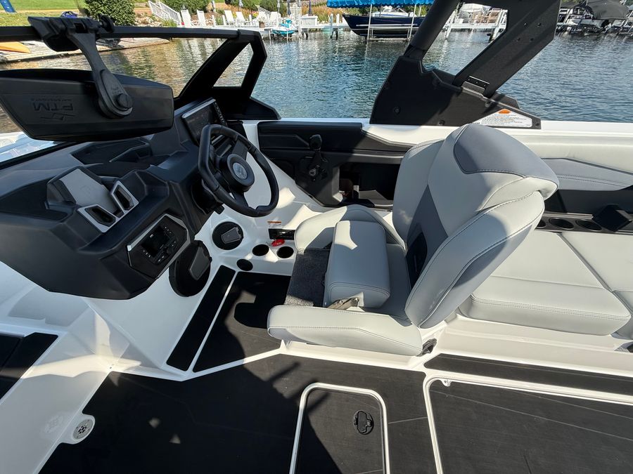 2026 Axis A245, photo 10 of 22