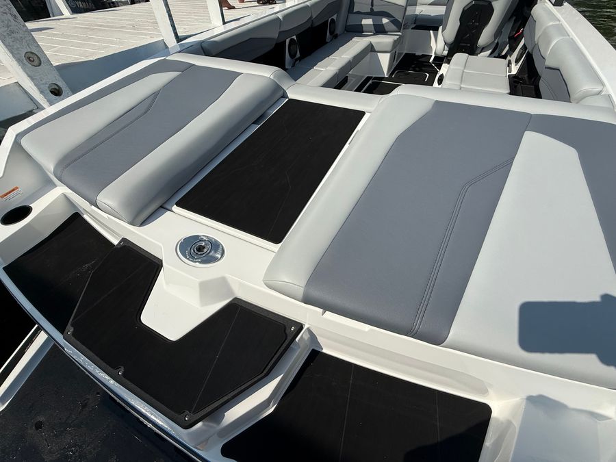 2026 Axis A245, photo 4 of 22