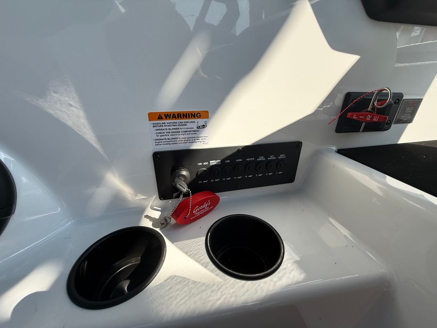 2026 Axis A245, photo 15 of 22