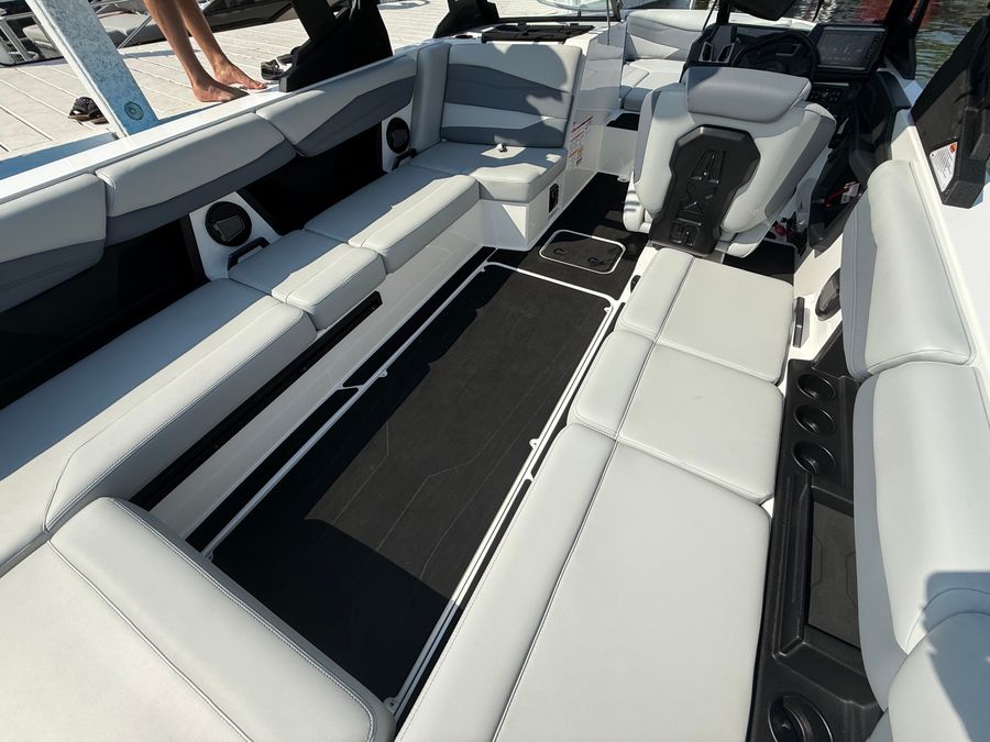 2026 Axis A245, photo 6 of 22
