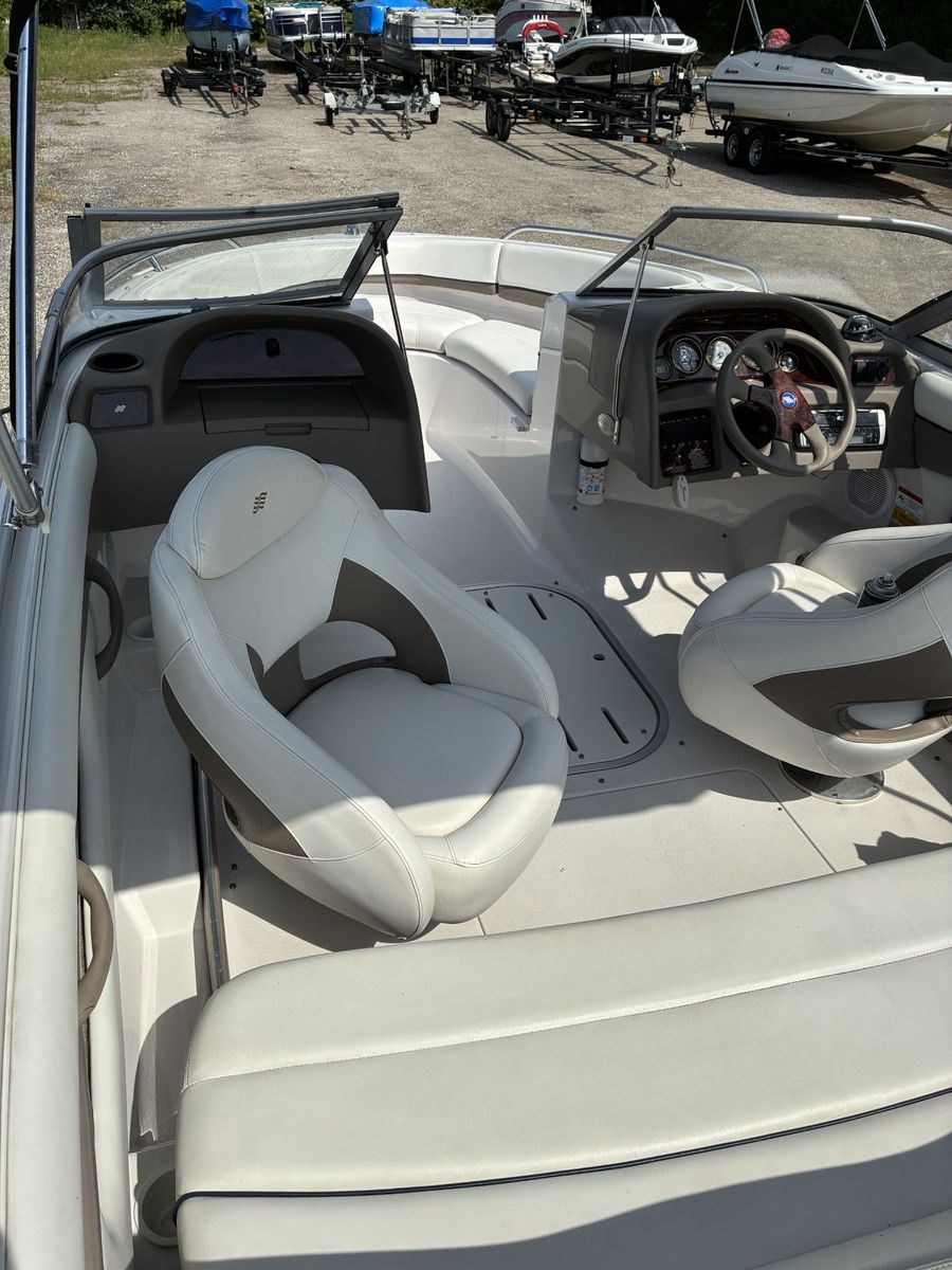 2004 Four Winns 190 HORIZON, photo 8 of 11