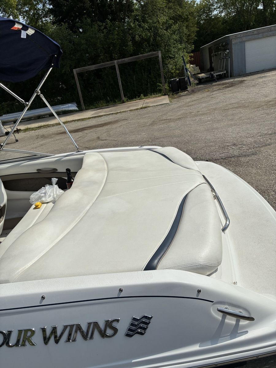 2004 Four Winns 190 HORIZON, photo 6 of 11