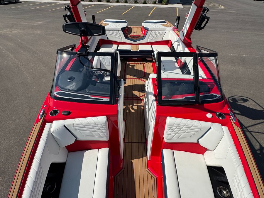 2022 Nautique G23, photo 9 of 28