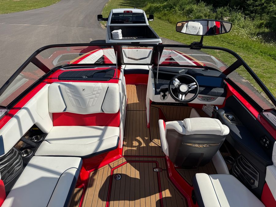 2022 Nautique G23, photo 11 of 28