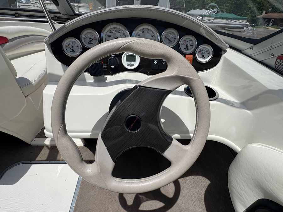 2006 Stingray 185LX, photo 23 of 25