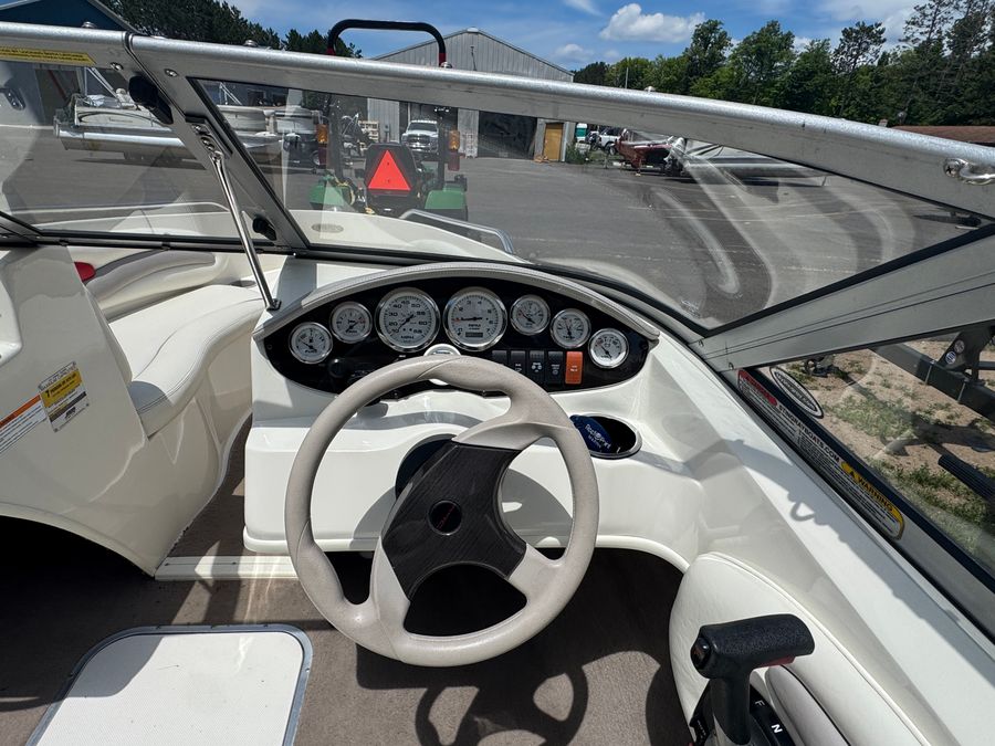 2006 Stingray 185LX, photo 21 of 25
