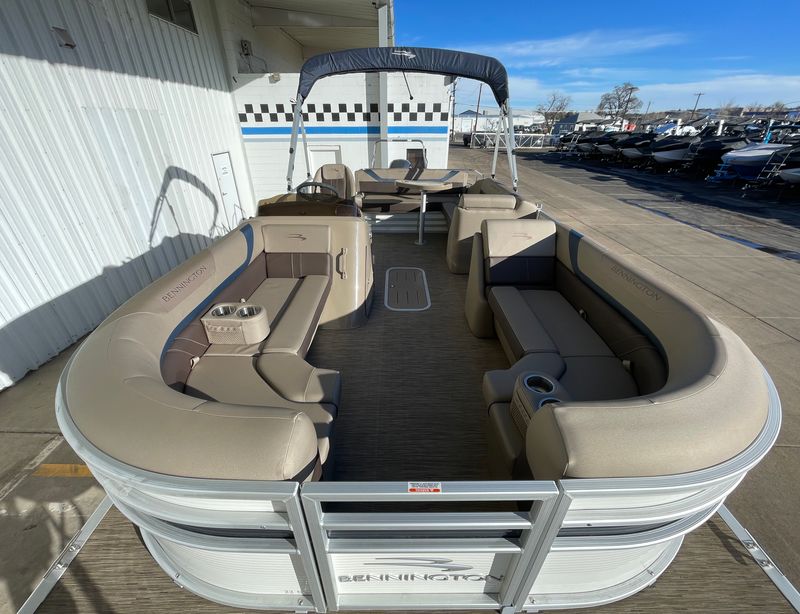 Pontoon Boats Colorado - New & Used Pontoon Boats for Sale