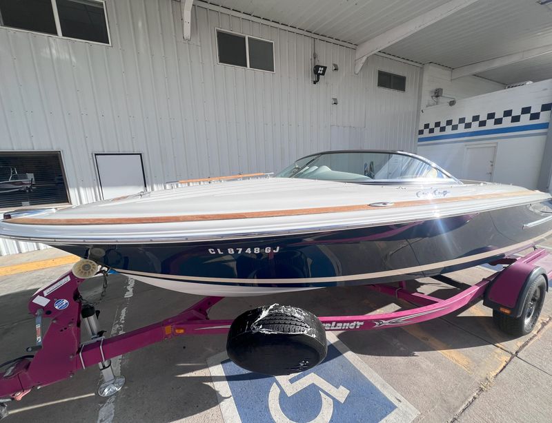 Used wakeboard deals boats for sale