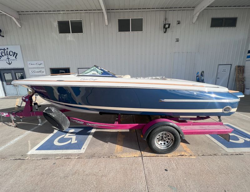 Used Boats for Sale in Parker, CO - Pre-Owned Wake Boats, Ski