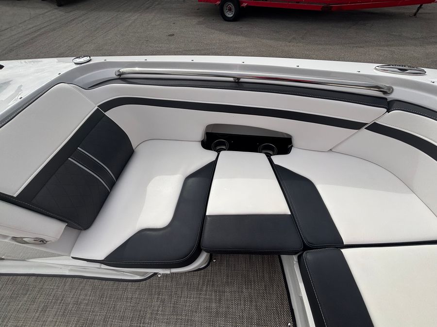 2021 Monterey M6, photo 20 of 20
