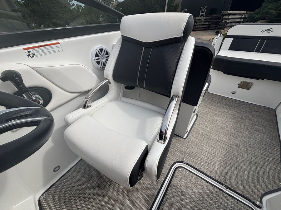 2021 Monterey M6, photo 11 of 20