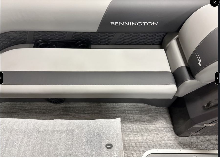 2026 Bennington 23SSR ESP LTD TRI, photo 10 of 30