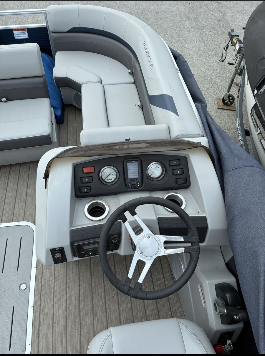 2022 Bennington 20SXSRC, photo 6 of 16