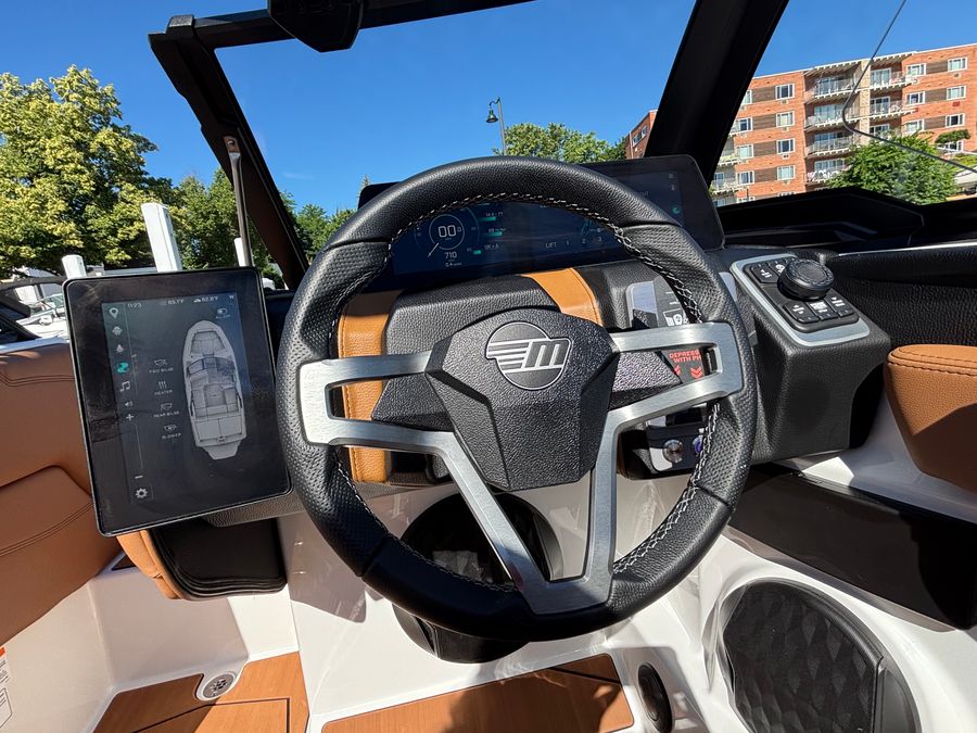 2026 Malibu 21LX, photo 10 of 30