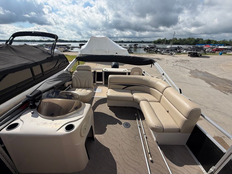 2011 Harris Cruiser 220, photo 7 of 13