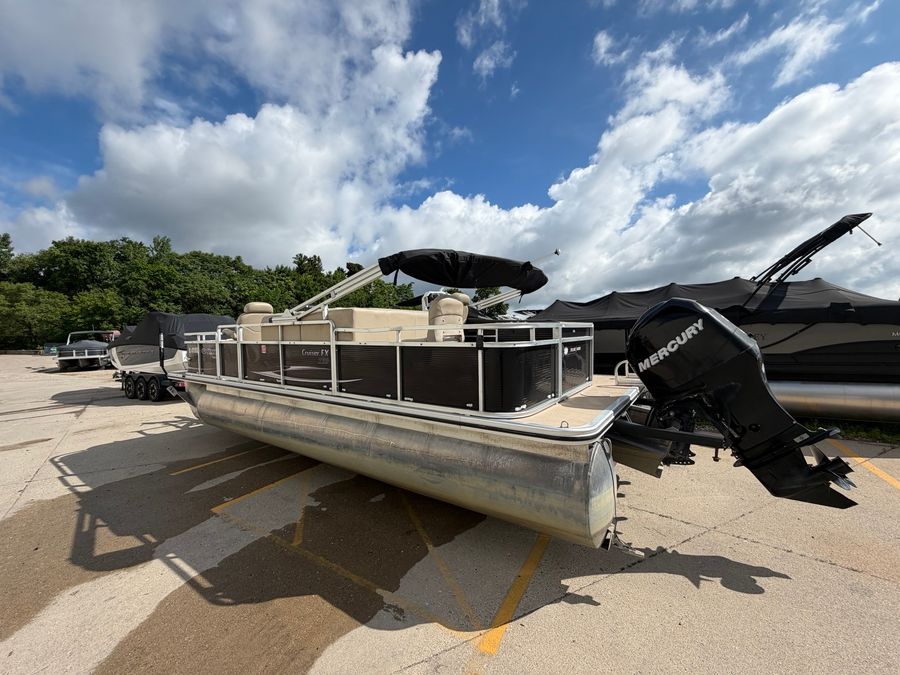 2011 Harris Cruiser 220, photo 2 of 13