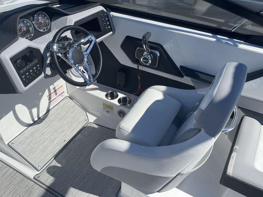 2024 Cobalt CS22-New, photo 6 of 30