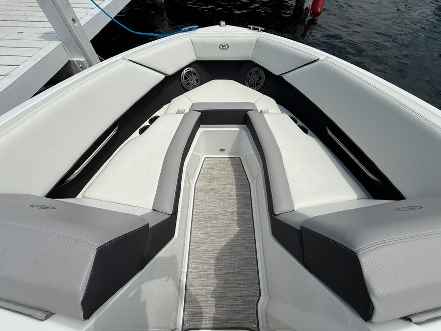 2024 Cobalt CS22-New, photo 27 of 30