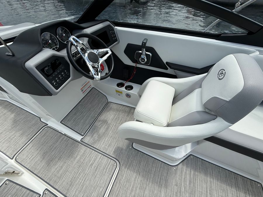 2024 Cobalt CS22-New, photo 18 of 30