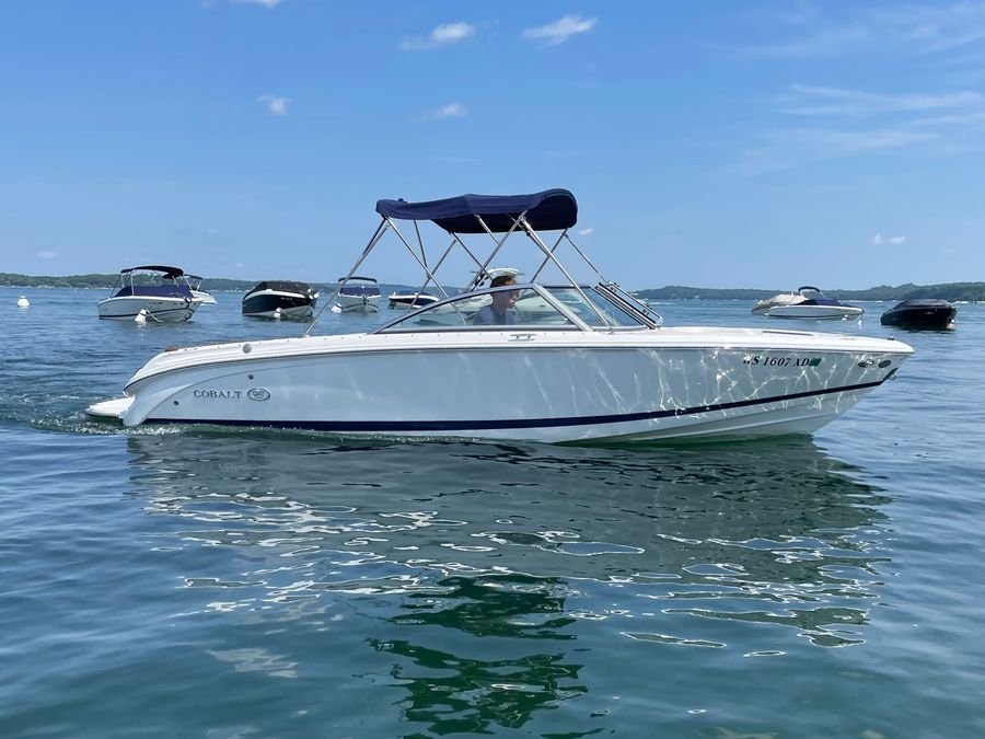 2024 Cobalt 220S, photo 2 of 14