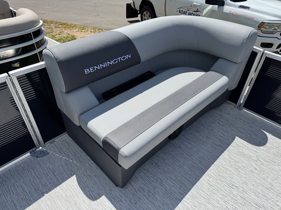 2027 Bennington 20SL, photo 11 of 24