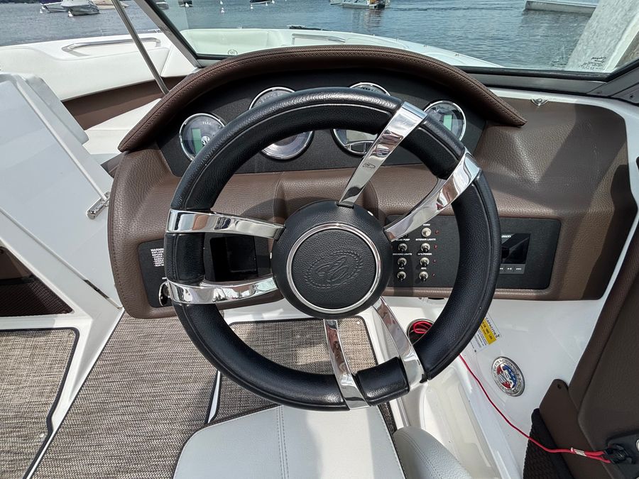 2024 Cobalt 220S, photo 6 of 15